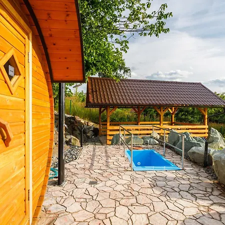 Restaurace A Pod Lipami