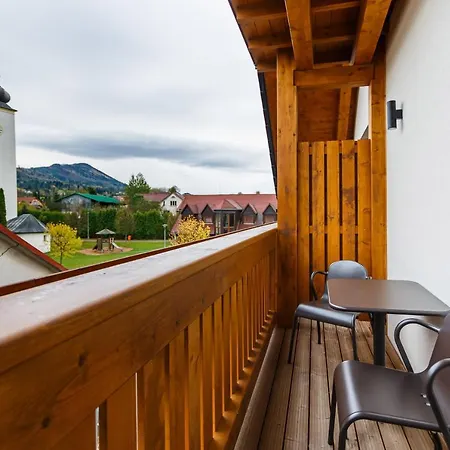 Restaurace A Pod Lipami 4*