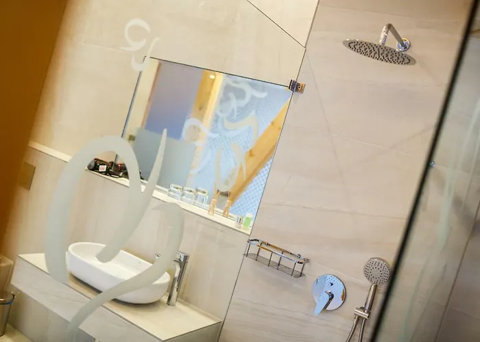 Restaurace A Pod Lipami