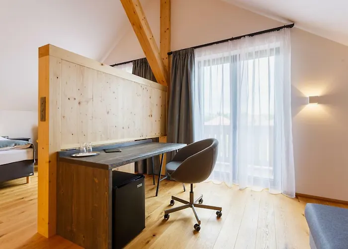Restaurace A Pod Lipami 4* Metylovice