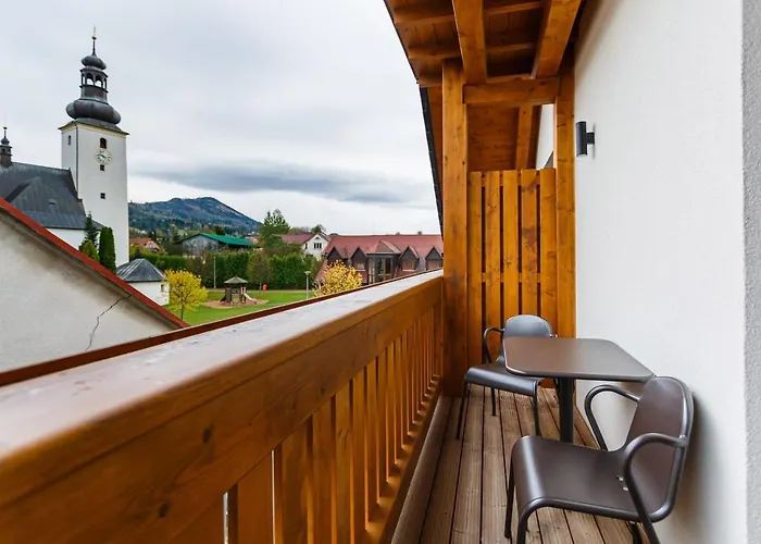 Restaurace A Pod Lipami 4*